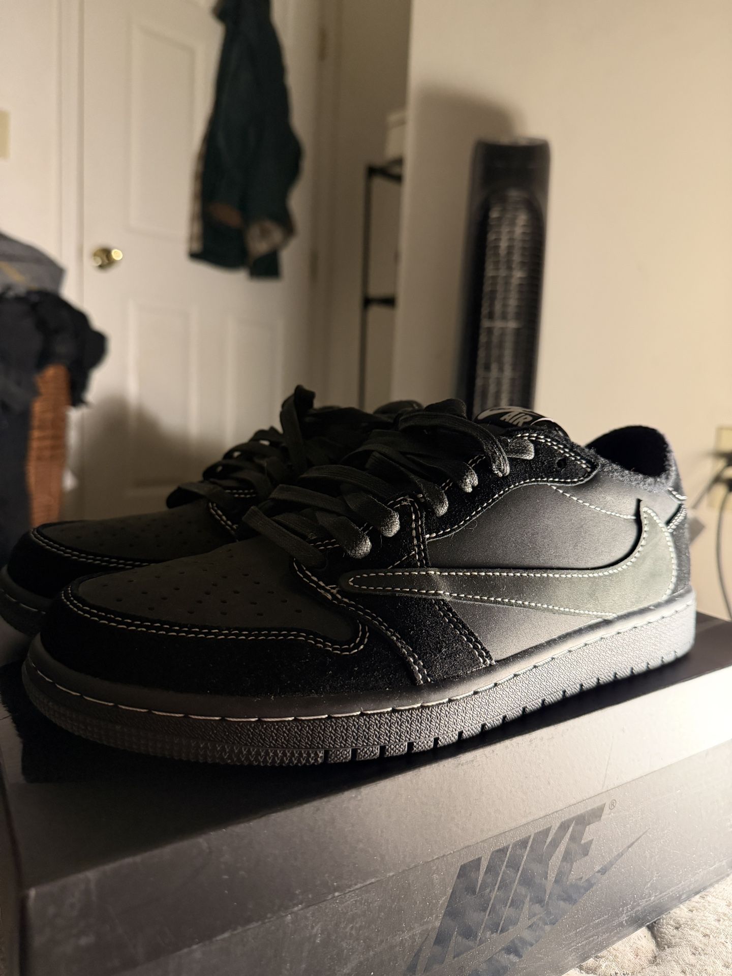Travis Scott x Jordan 1 Low Retro “Black Phantom” Size 10..5