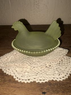 ROSE’S CLOSET HEN ON NEST