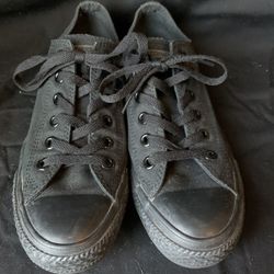 All Black Converse, M5.5/W7.5