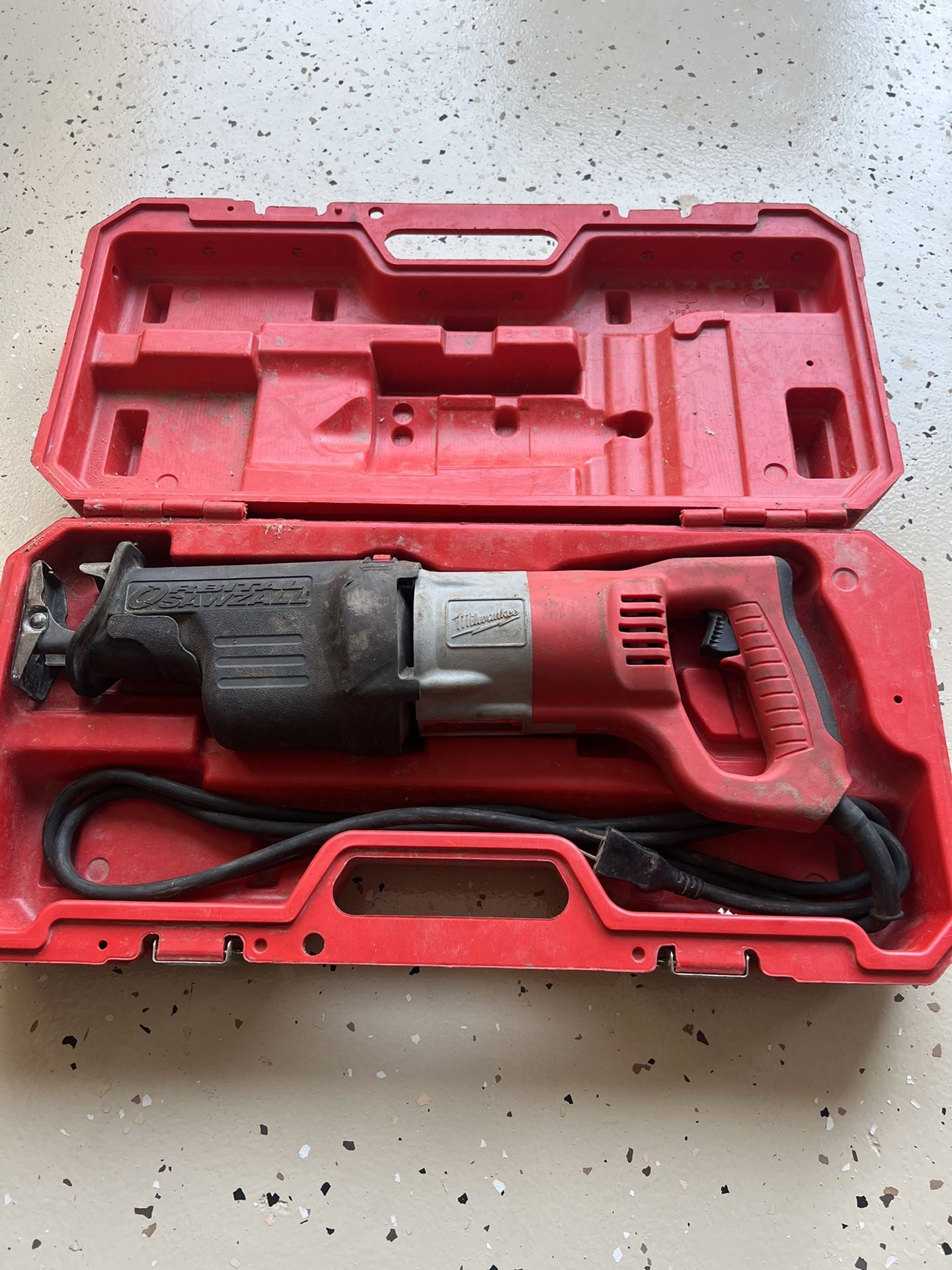 Milwaukee Orbital Sawzall
