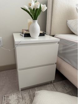 2 ikea nightstands