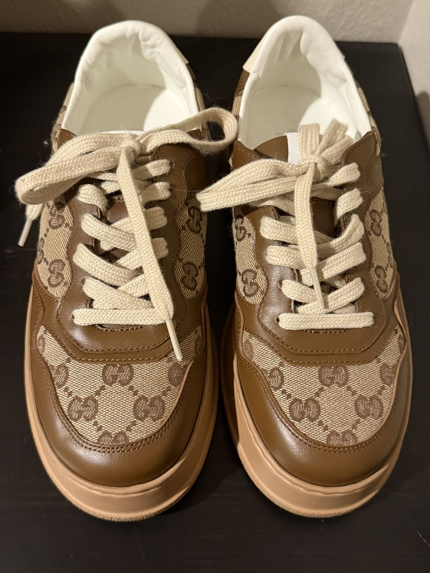 ‘Gucci’ Style Sneakers -Sz 9