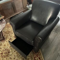 Leather Chair 