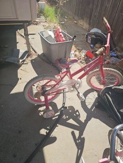 Needs a cleaning works good needs a new seat