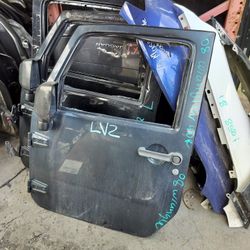 2008 Wrangler 4door Left Front Door