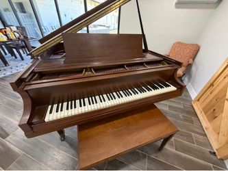 Baldwin Grand Prix Paris 1900 Baby Grand Piano