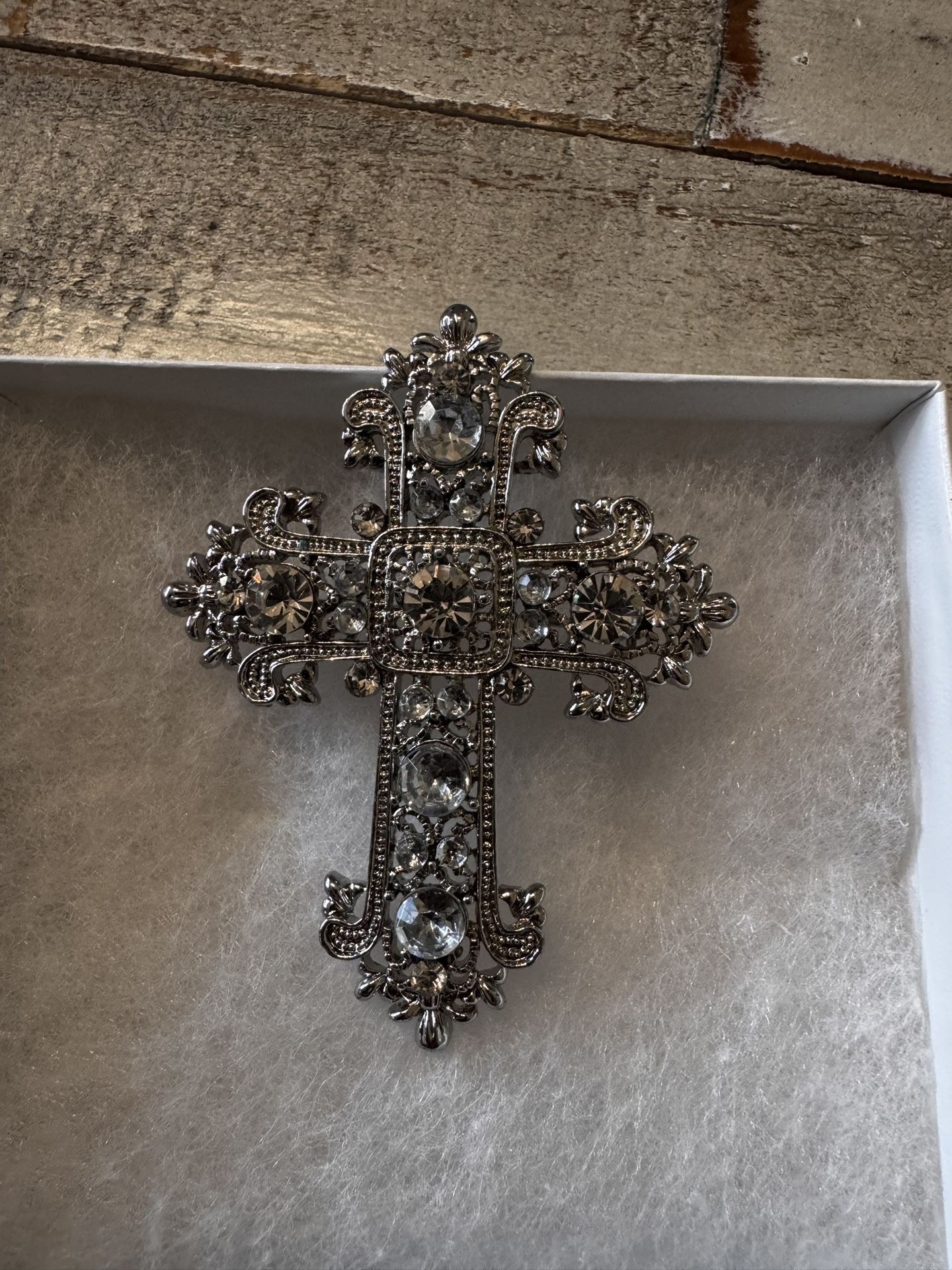 Brooch