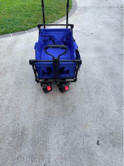 Collapsible garden wagon