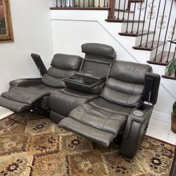 Sofa King Comfortable Genuine Dark Leather Electric Recliner For Sale! Free Local Delivery 🚚 