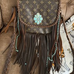 Louis Vuitton Boho Bag 