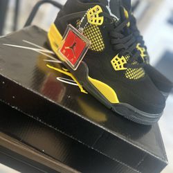 Air Jordan Retro size 9.5