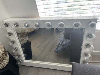 Vanity Mirror