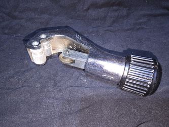 Imperial Tube Cutter