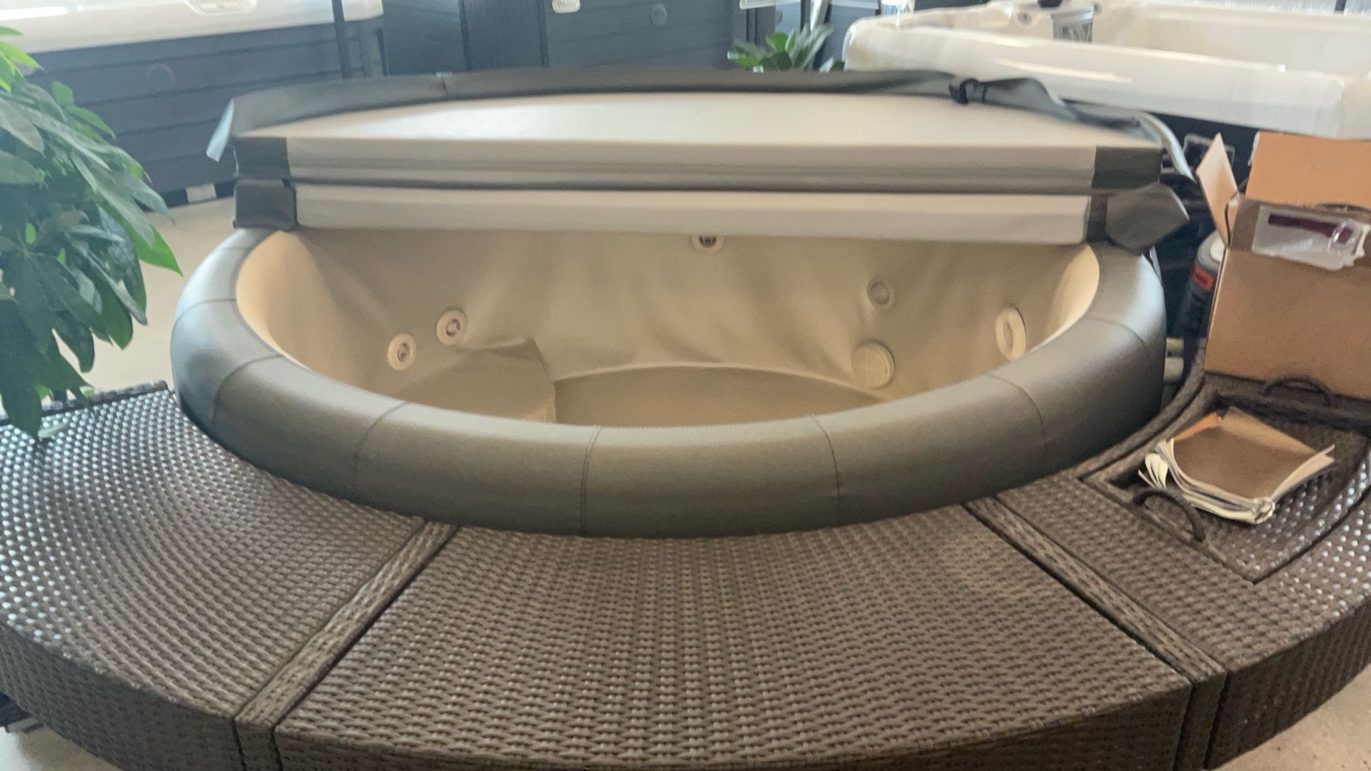 Hot Tub