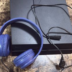 Sony PlayStation 4 (PS4) –Black 