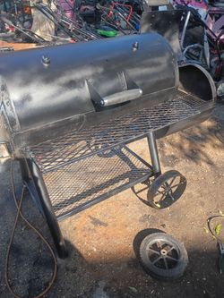 BBQ smoker
