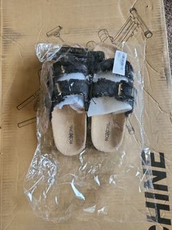 Roxoni Sandals