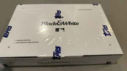 2025 Topps Black & White Baseball Hobby Box