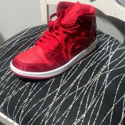 AIR JORDAN 1s 