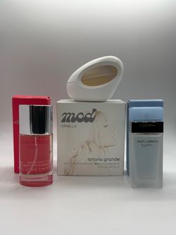 Women’s Fragrances Bundle New (See Description)