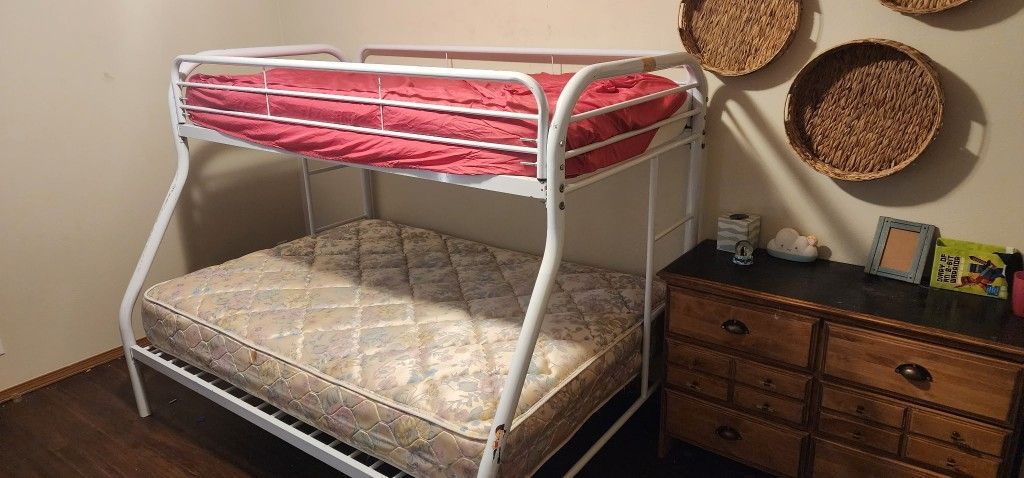 Bunk Bed, Twin Over Full