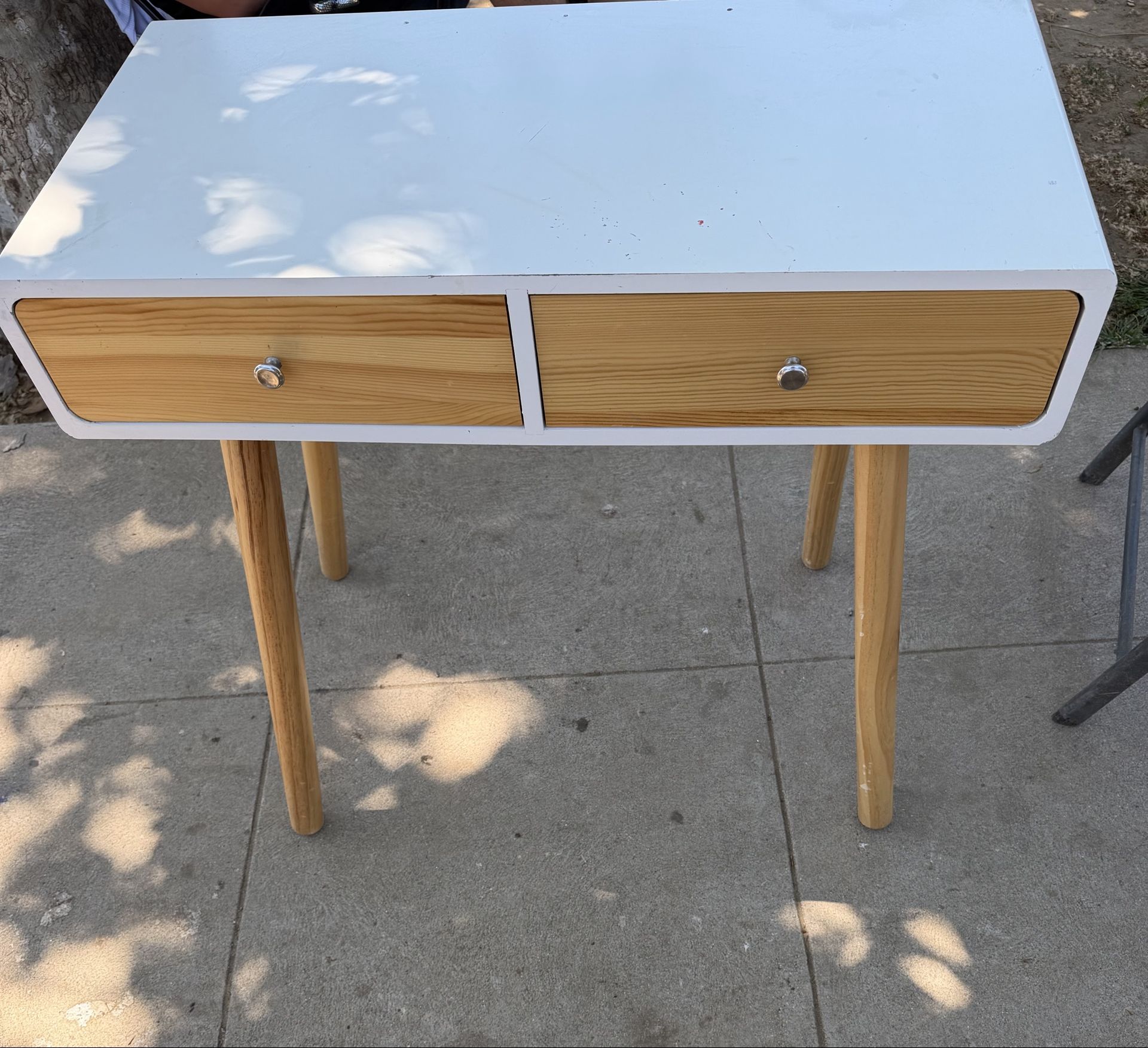 Table stand
