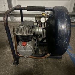 Air Compressor 2 Gal 125PSI 7.7CFM + 50 Ft Hose