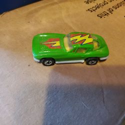 79 Hot Wheels Corvette