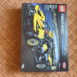 LEGO TECHNIC: Bugatti Bolide (42151)