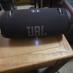JBL Xtreme 3 Bluetooth Speaker