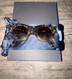 Authentic Celine Tortoiseshell Sunglasses CL41425/S + Prada Case & Pouch
