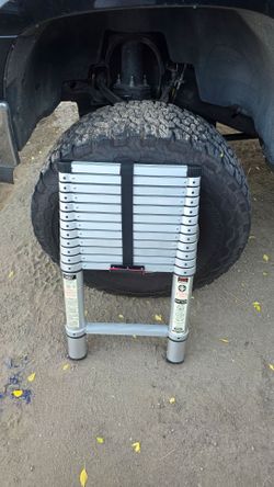 12 foot step ladder