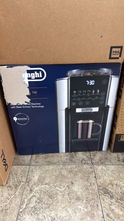 De'Longhi Automatic Coffee Machine with Bean Extract Technology