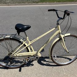 Schwinn Admiral 700c Adult Hybrid Bike 