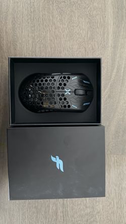Finalmouse UltralightX Phantom Wireless Mouse Lion