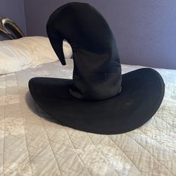 Witch Hat 
