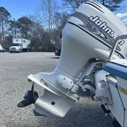 Boat- 18Ft - 2005 -Off White And Light Blue Color-90-Carolina Sandpiper 