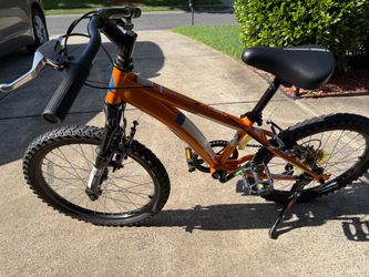 Like new diamondback cobra 20” kids bike