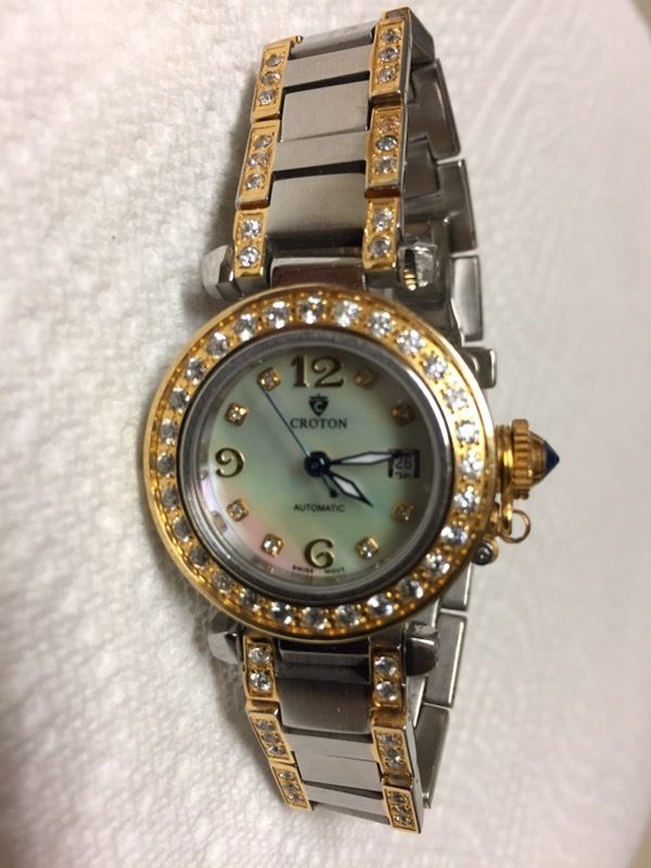 Croton bellagio online watch