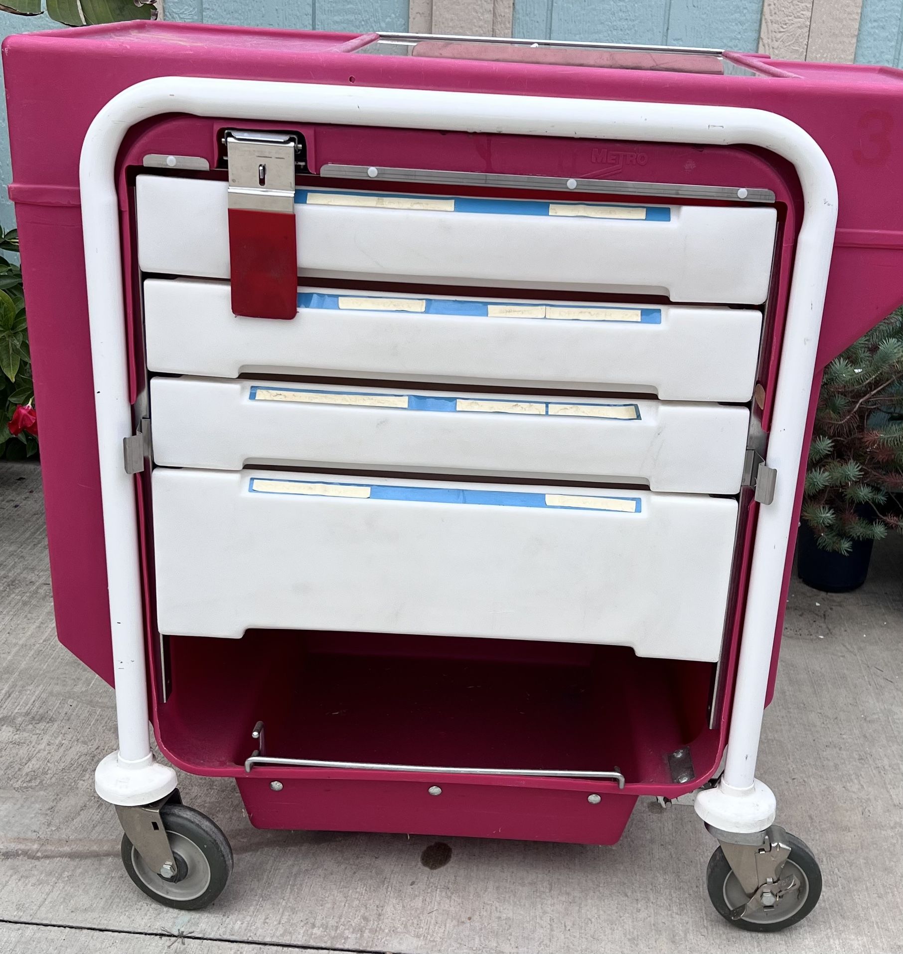 Metro Medical Cart