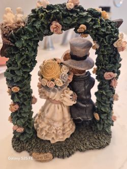 Statue True love