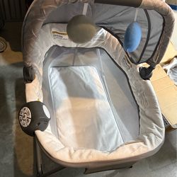 Portable bassinet