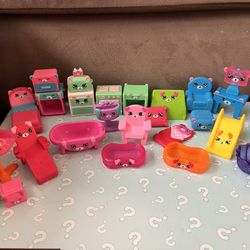 SHOPKINS Happy Place Toys!! LARGE LOT!!