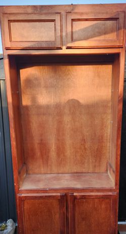 Bookshelf / Bookcase/ Cabinet