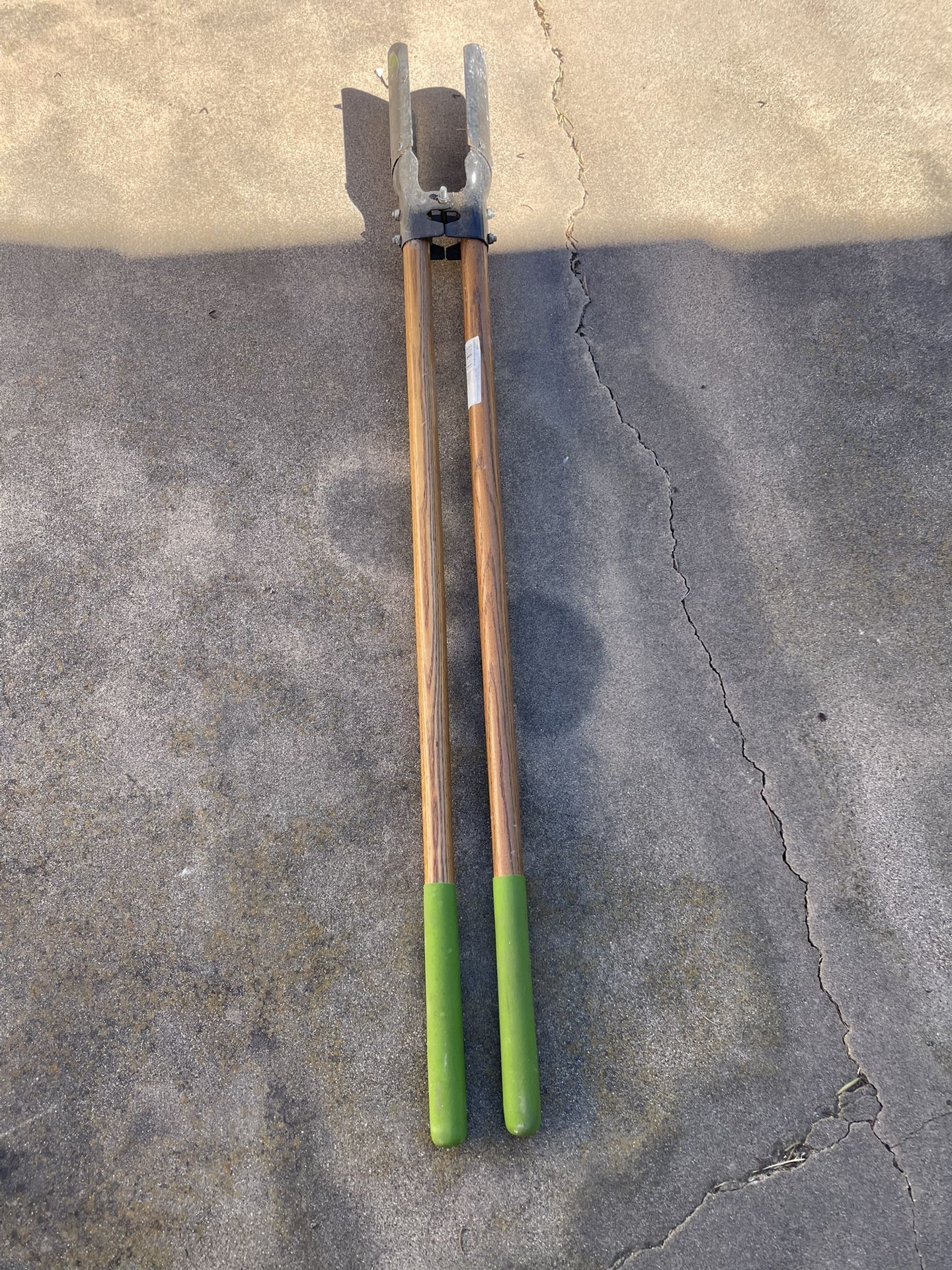 Post Hole Digger Tool