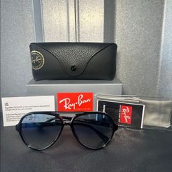 Ray-Ban Cats 5000 RB4125 59mm Aviator Sunglasses Black Frame Gray Gradient Lens