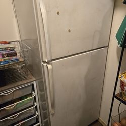 Working Fridge / Refrigerator Free