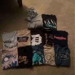 12 Men’s Size Medium Shirts From Tilly’s 
