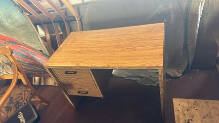 Computer desk