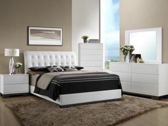 Brand new queen/king bedroom set with mattress